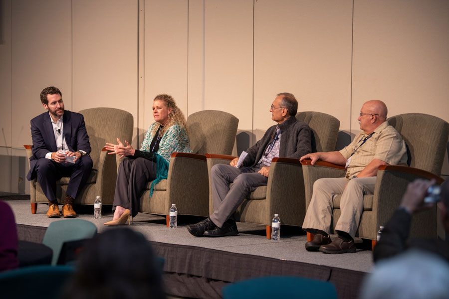 Isolde speaks at the 2019 CRI Immunotherapy Patient Summit in Houston.