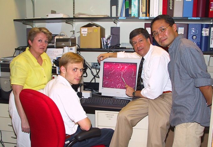 From L to R: Kathleen Sheehan, Ph.D., Allen T. Bruce, M.D., Ph.D., Schreiber, and Hiroaki Ikeda, M.D., Ph.D. Bruce and Ikeda both contributed to Schreiber’s landmark 2001 paper on immunoediting, and both were supported by CRI funding.